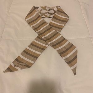 Coach scarf brown